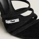 Hermès Lipstick 105 sandal - Image 2